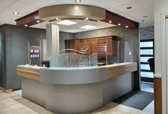 À propos de la Clinique Dentaire Alma, Dentiste à Alma